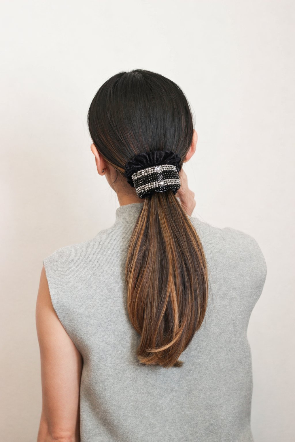 Round Decorative Ponytail Holder Ponytail Holder Soho Style