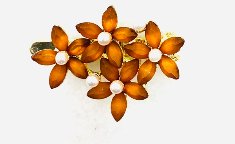Royal Pearl Floral Magnetic Barrette Barrette Soho Style