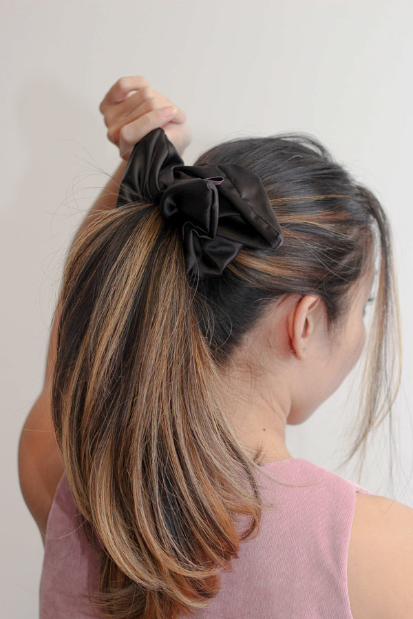 Starfish scrunchie Ponytail Holder Soho Style