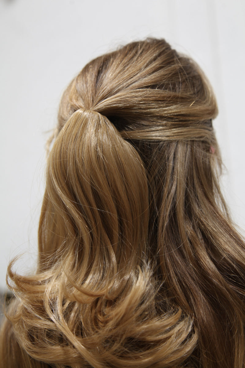 Short Meghan - 10'' Futura Jaw Clip-In Ponytail Extension Hair Extension Soho Style