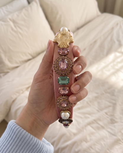Baroque Pearl Heart Headband - Pink, in hand