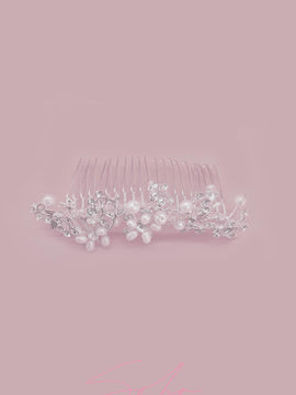 Blooming Spring Pearls Comb