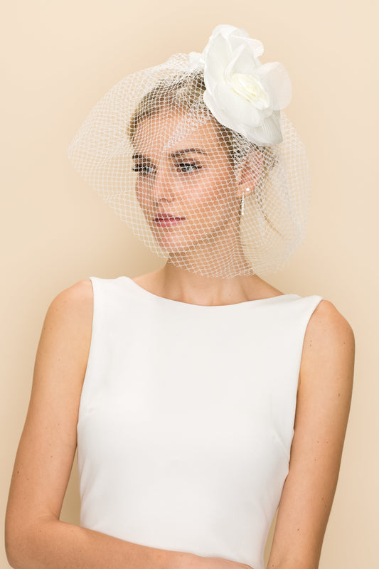 ROSE CENTERED FLOWER WITH LEAVES VEIL Wedding Sale