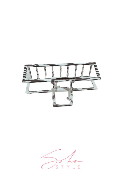 Tiger Jaws series v Hair Jaws Soho Style