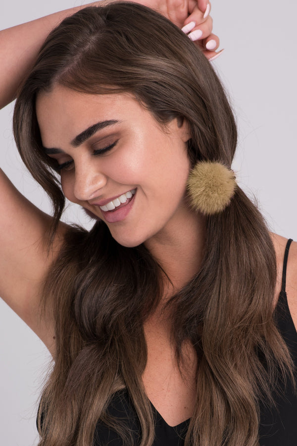 Large Pom Pom Ponytail Holder Soho Style
