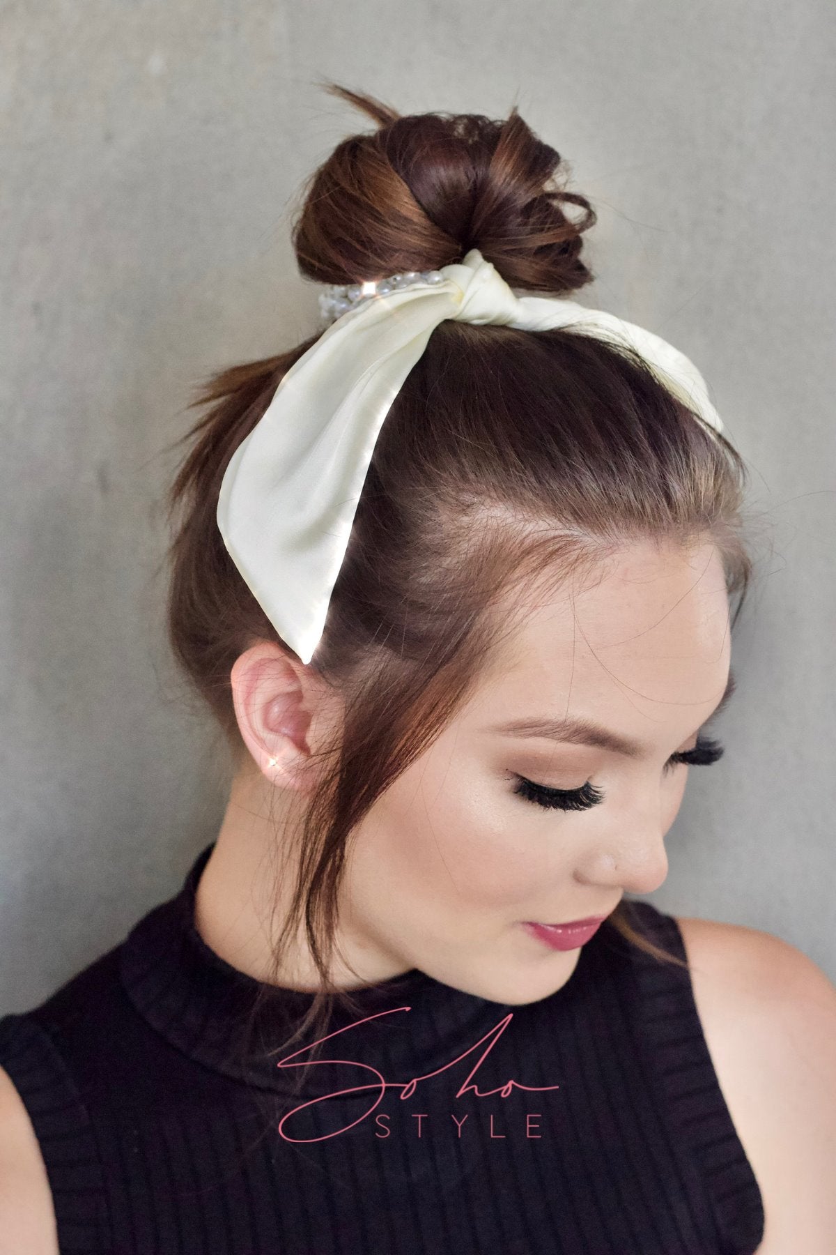 AC3326 Ponytail Holder Sale