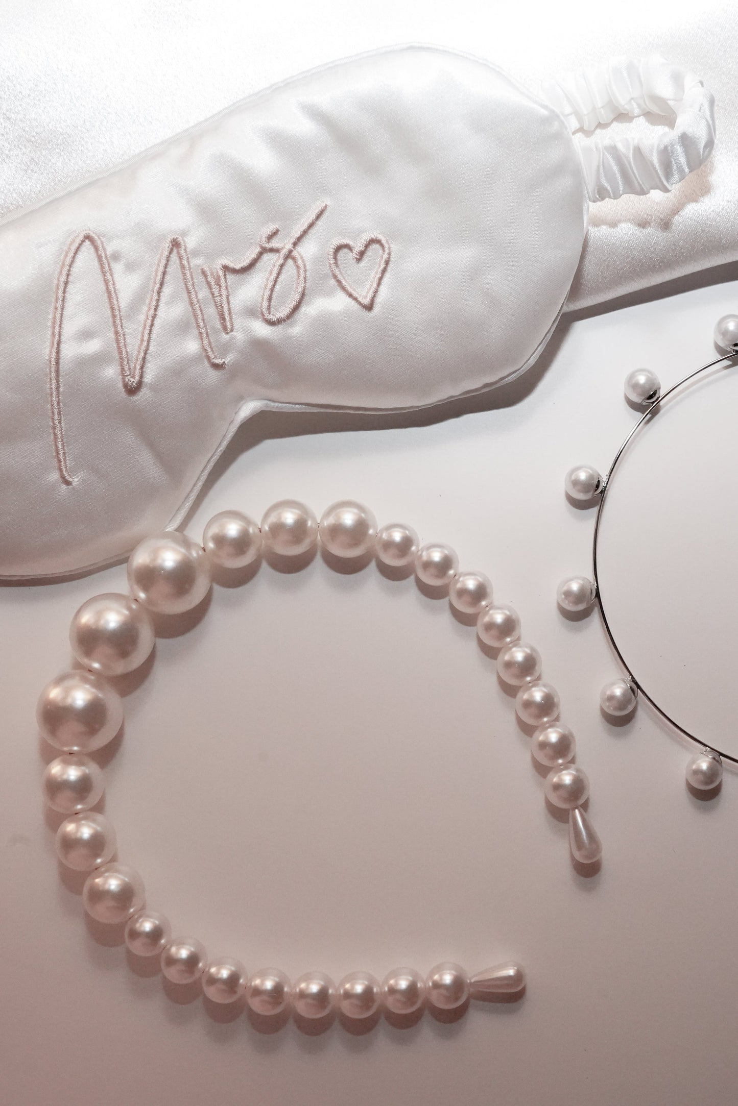 Empress Pearl Headband Headband Soho Style