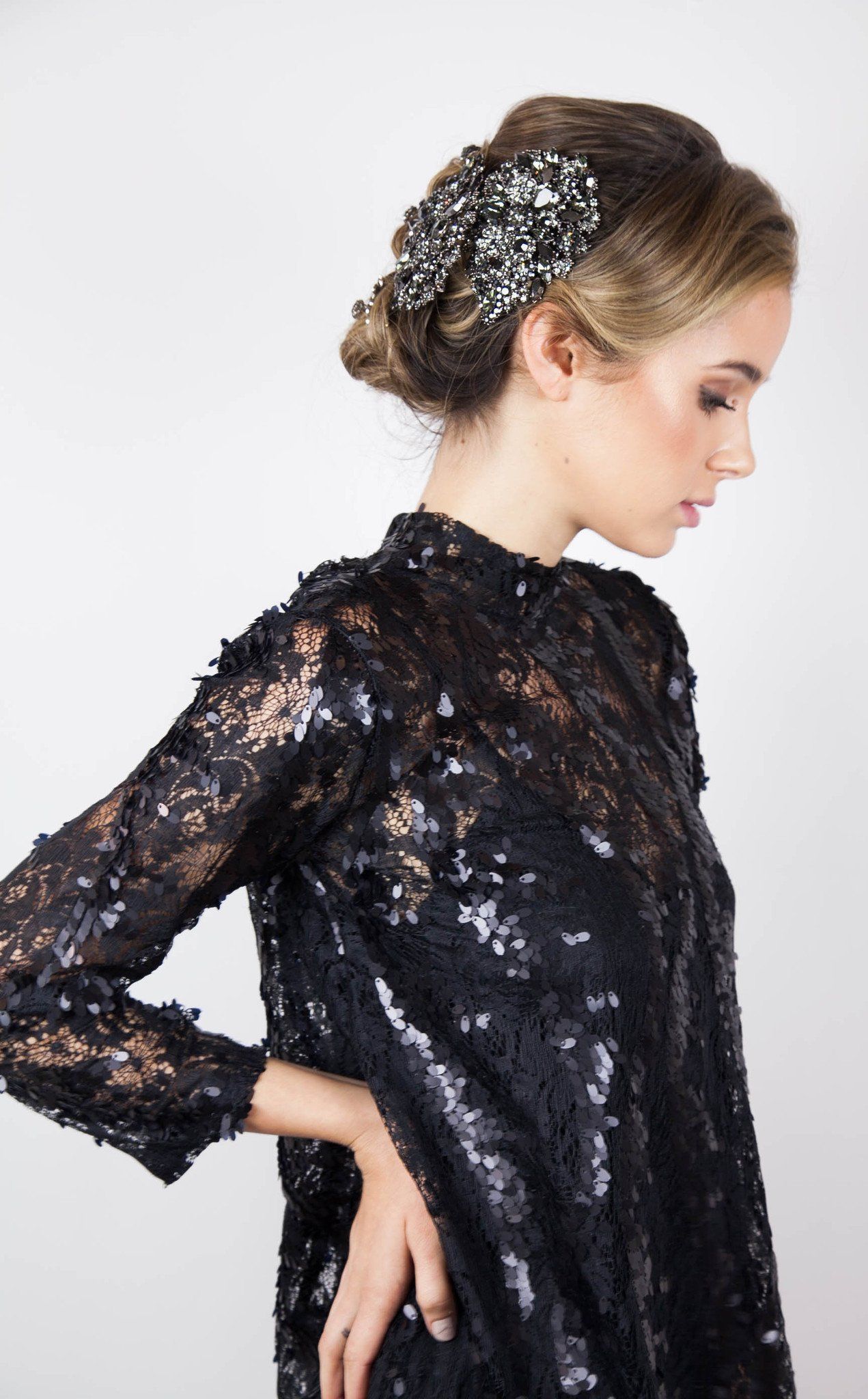 Oval Crystal Flower Barrette Barrette Soho Style