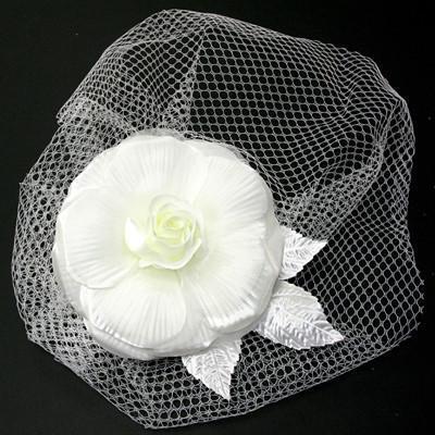 Rose Centered Flower with Leaves Veil Wedding Soho Style